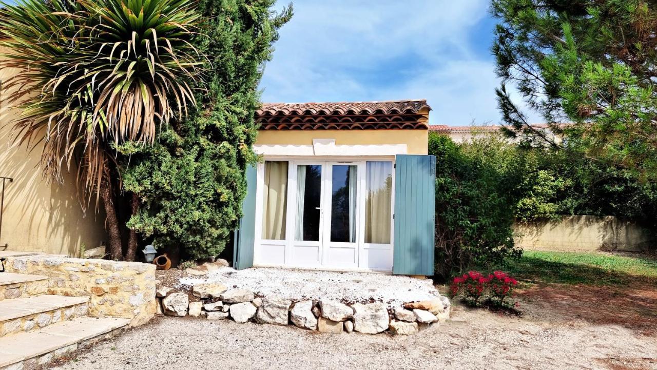 Suite Oasis En Provence Luberon Pierrevert Exterior foto